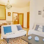 Апартаменты A Casa Di Andrea - Italian Homing Дезенцано-дель-Гарда